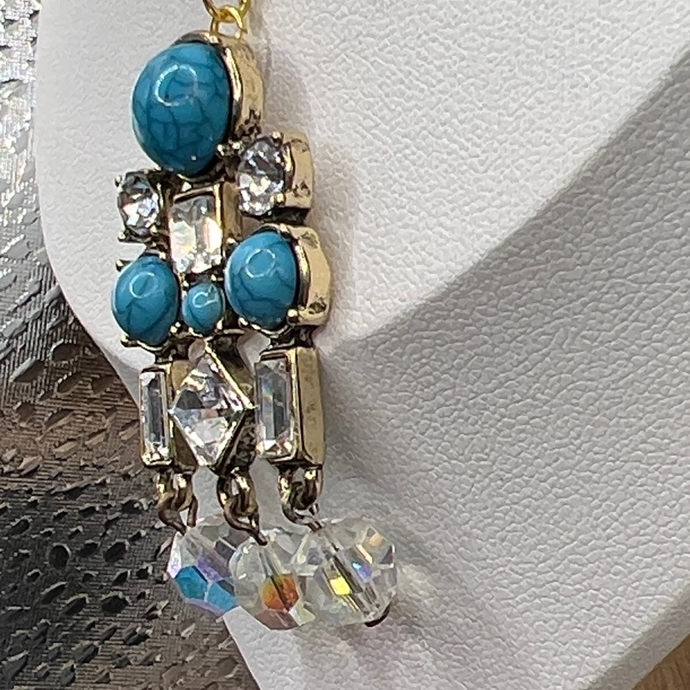 Vintage Faux Turquoise Rhinestone Necklace - Picture 4 of 6